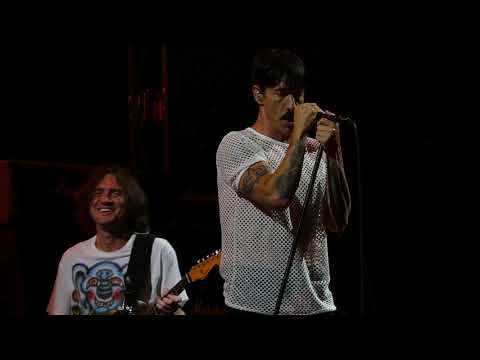 Red Hot Chili Peppers Intro Jam, Around the World, Dani California ( CBP) Philadelphia,