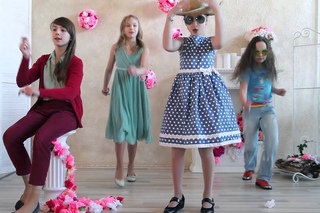 Cinema-Ladies_-_Gangnam style