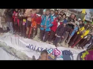 Прыжок на горных лыжах в воду