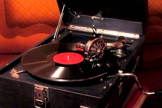 Дунайские волны (вальс). Грампластинка / Waves of the Danube. Waltz. Gramophone record
