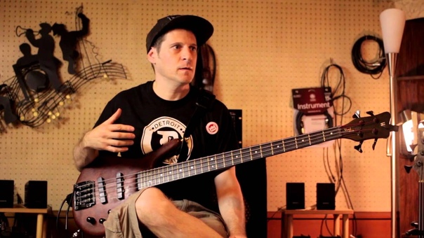 DETROIT BASS PLAYER BRAD RUSSELL