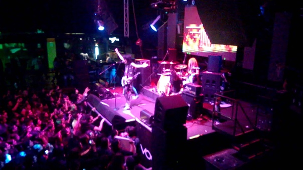 Adler Another Version Of The Truth Live Lima Perú 2015 07