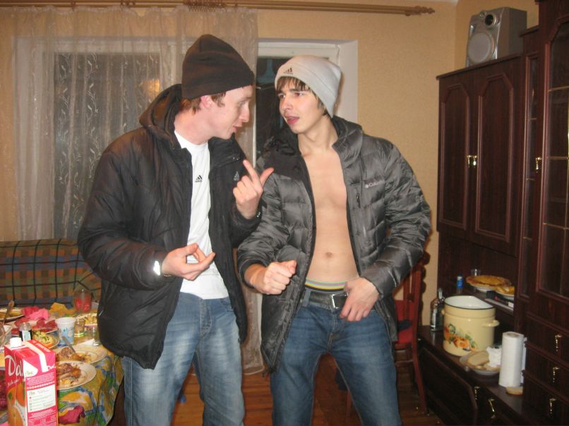 Артем Артемов | 