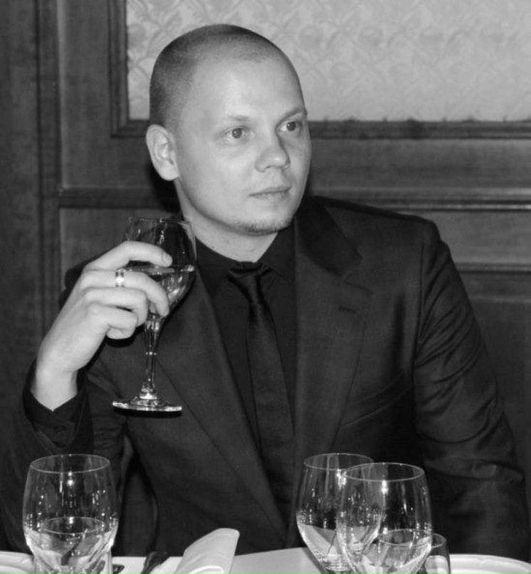 Денис Алякин I)like)it | Denpasar