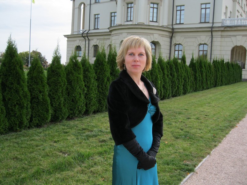 Лена Мендюх | Борзна