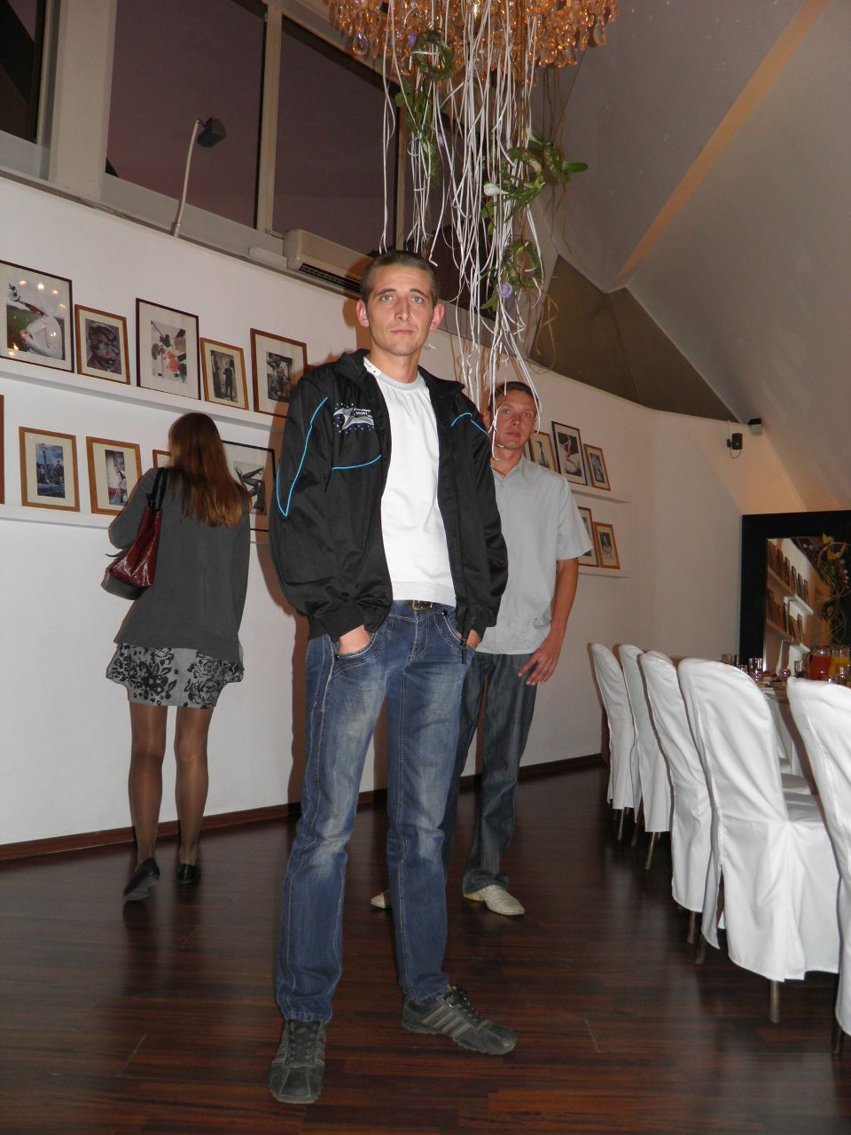 Женя Леонов | 