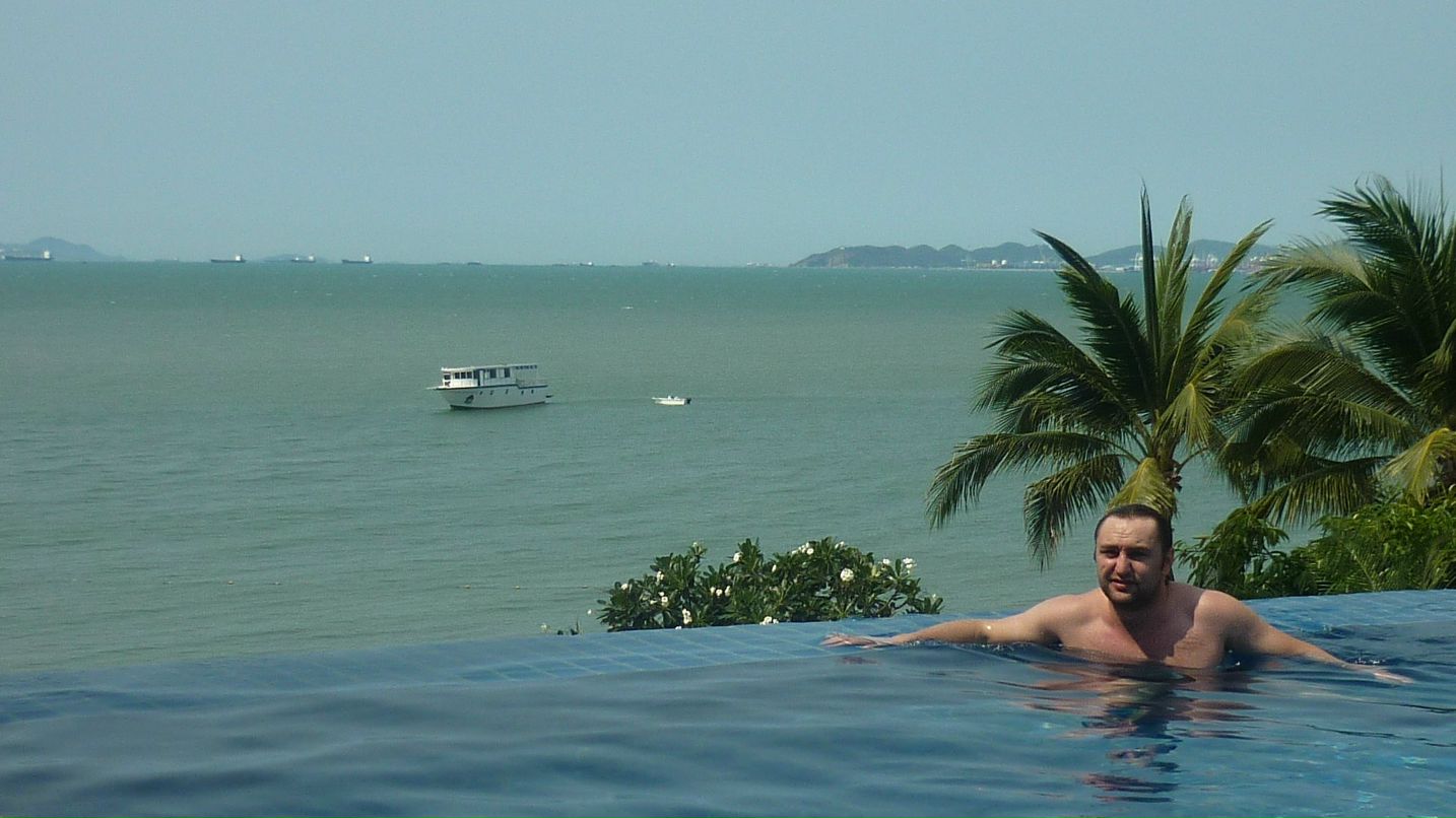 До Леоне | Москва