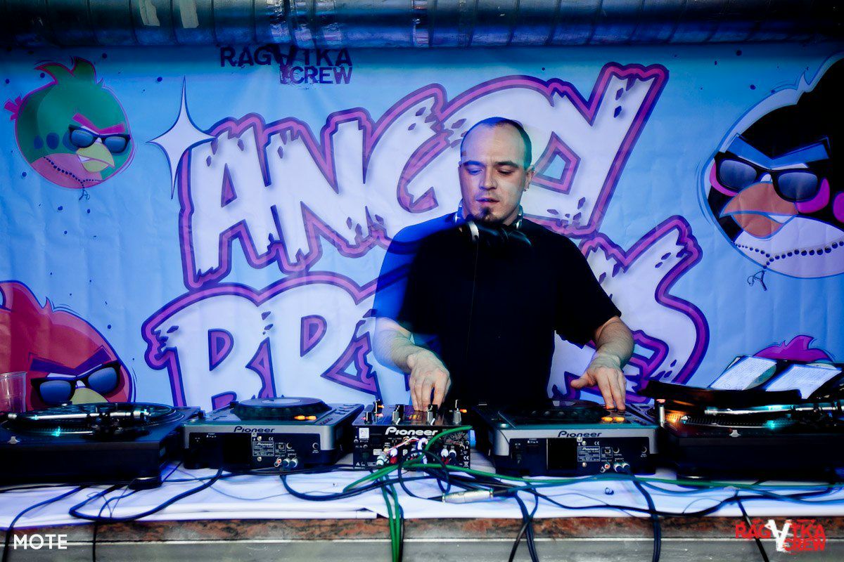 Викуська Угараева DOKTOR Z٩(̾●̮̮̃̾•̃̾)۶ ♌ ПАНДА-НЕВАЛЯШКА | Санкт-Петербург