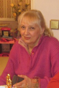 Елена Стоянова