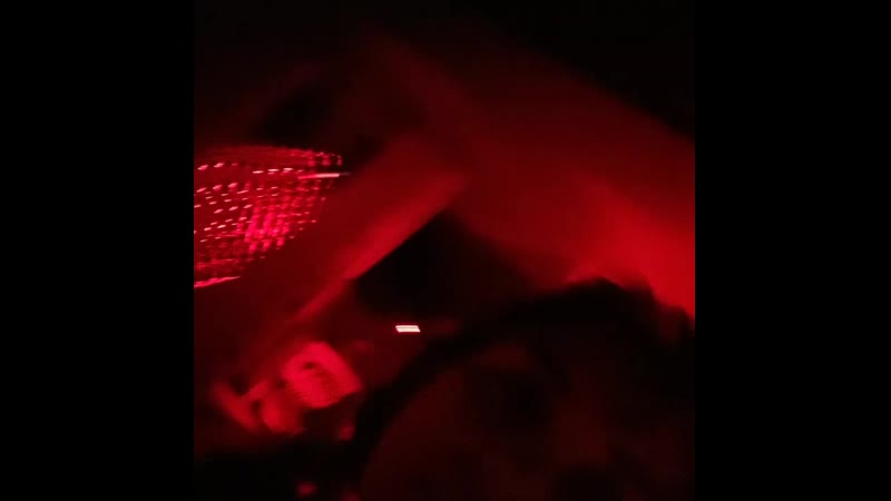 VID_24210905_040137_305.mp4