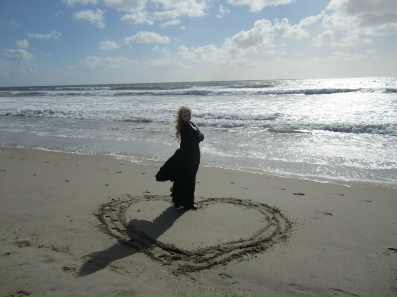 Мика Ньютон | Los Angeles