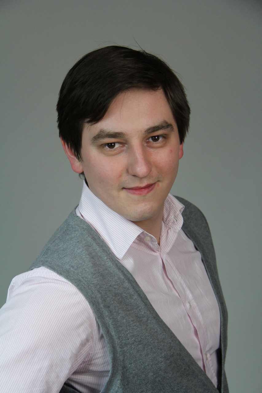 Иван Адов ***бэрчонок*** | Essen