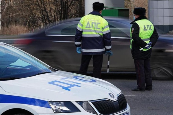 Милиция минск машины. Инспектор дпс белгород самара. Машины дпс самары. Установи дпс. Камеры в патрульных машинах дпс.