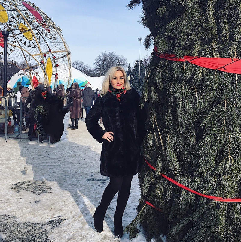 Надежда Власова |