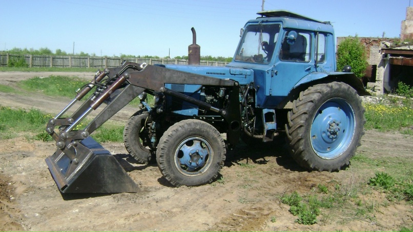 ПКУ 0.8. Как должен быть установлен "копир" или "уровень положения ковша" на пог