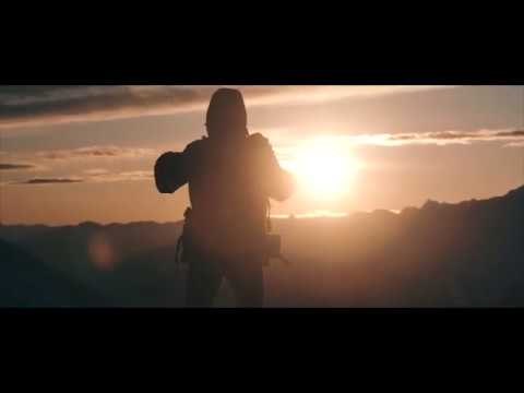 vianova Walkabout ( OFFICIAL MUSIC