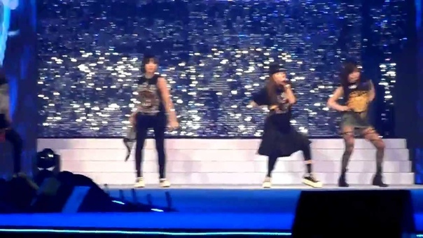 130622 2 NE1 I Love You Asia Style Collection