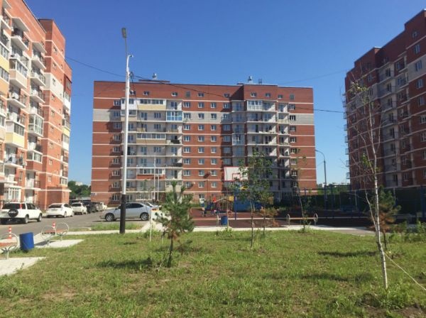 Жилой комплекс восточный 2. Жилой комплекс Восточный Хабаровск. Хабаровск дом по Карла Маркса 144/2б. УИП Карла Маркса ЖК Восточный. ЖК Восточный ветер Хабаровск